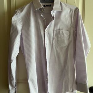 Elegant Men's Light Purple Dress Shirt